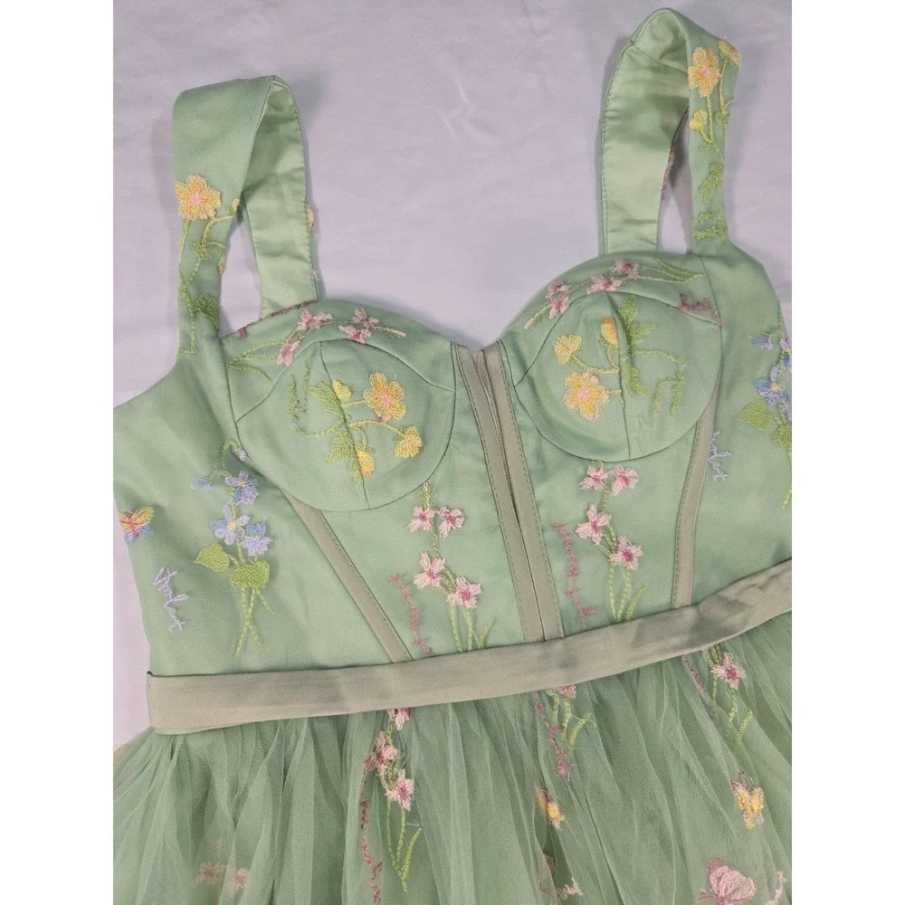 Sage Green Embroidered Floral Tulle Corset Homecoming Dress Size 16 Fairycore